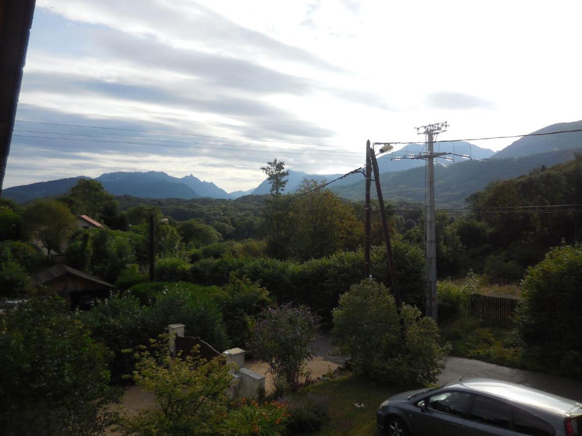 Chalet With Mountain Views Laffrey Luaran gambar